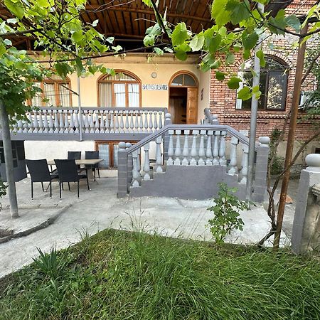 Shota'S Guest House Borjomi Eksteriør bilde